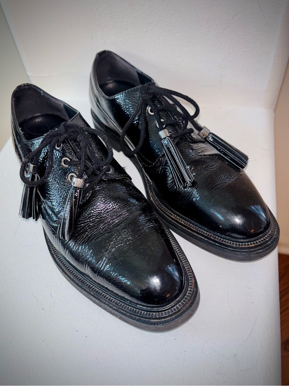 Kenneth Cole Black Patent Tassel Oxfords Dark Academia